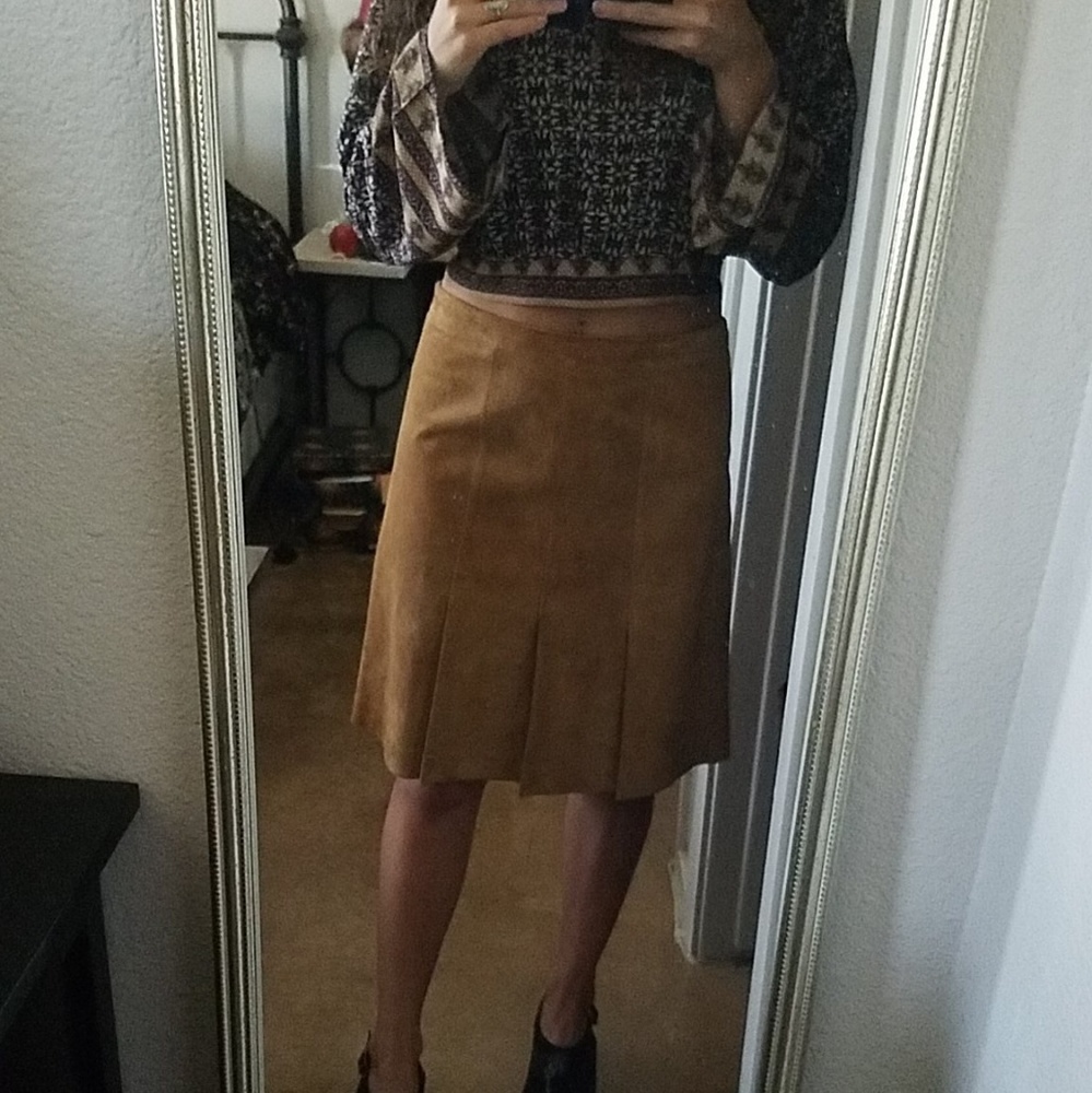Soft Leather Pleated Skirt